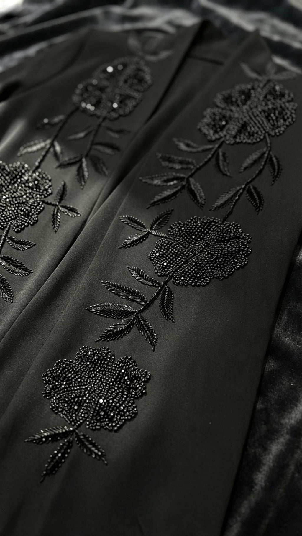 Noir Floré Abaya