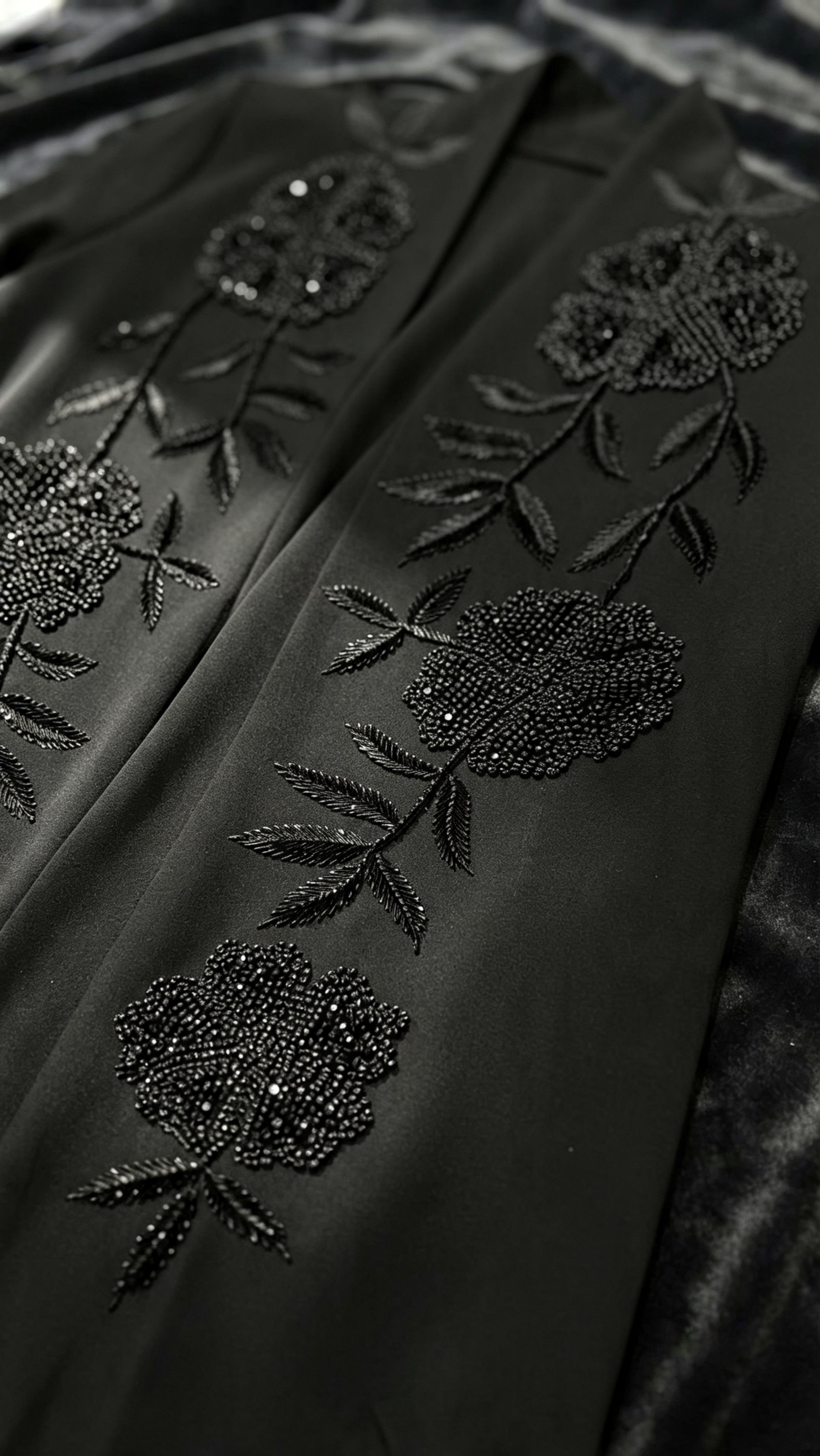 Noir Floré Abaya