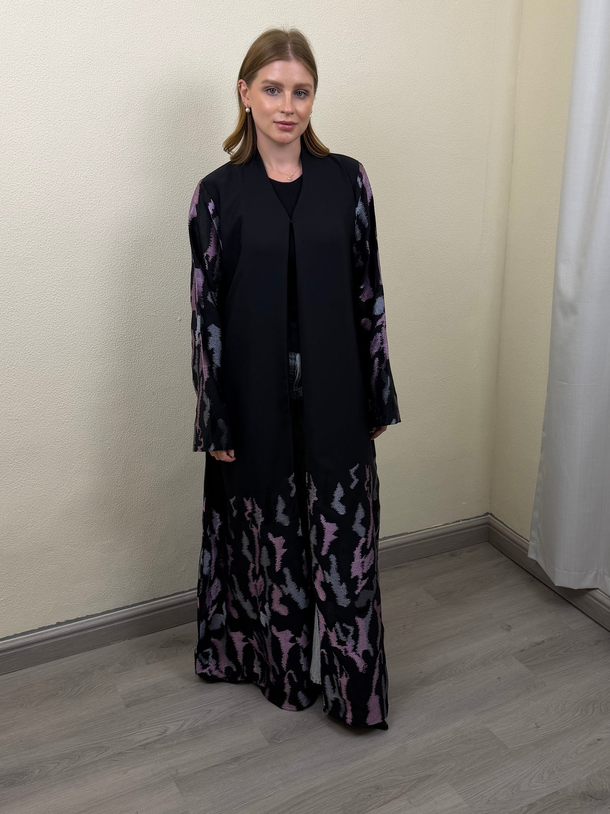 Plum Thread Abaya