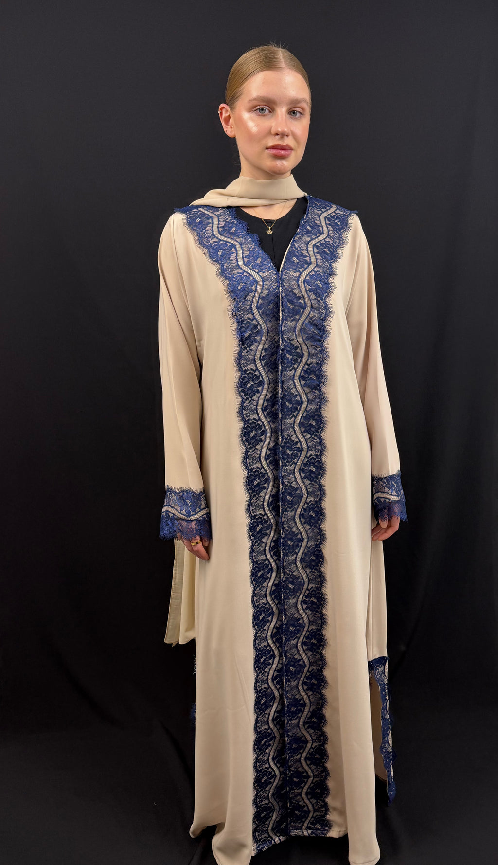 Sand & Navy Abaya