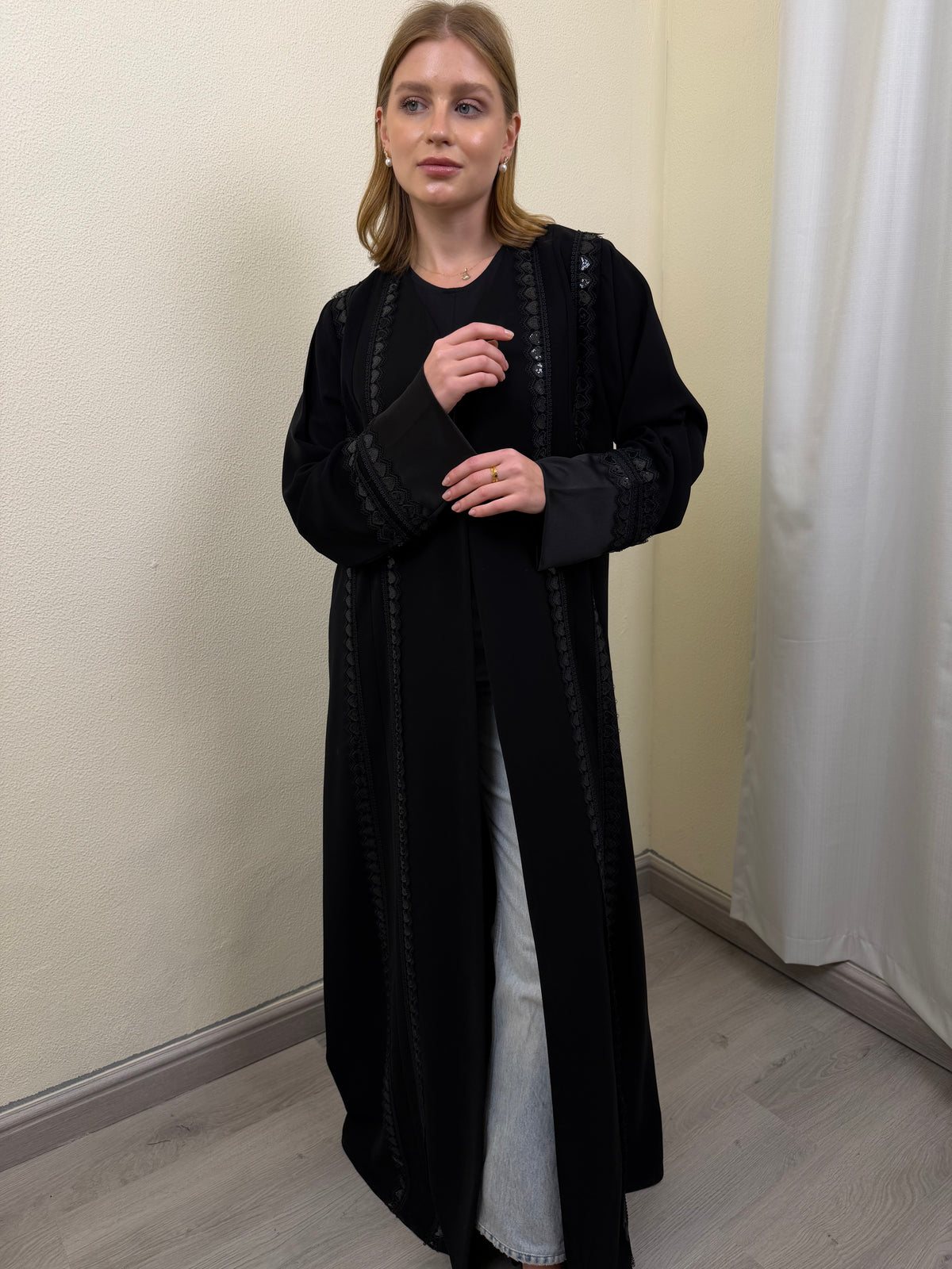 Heart Glow Abaya