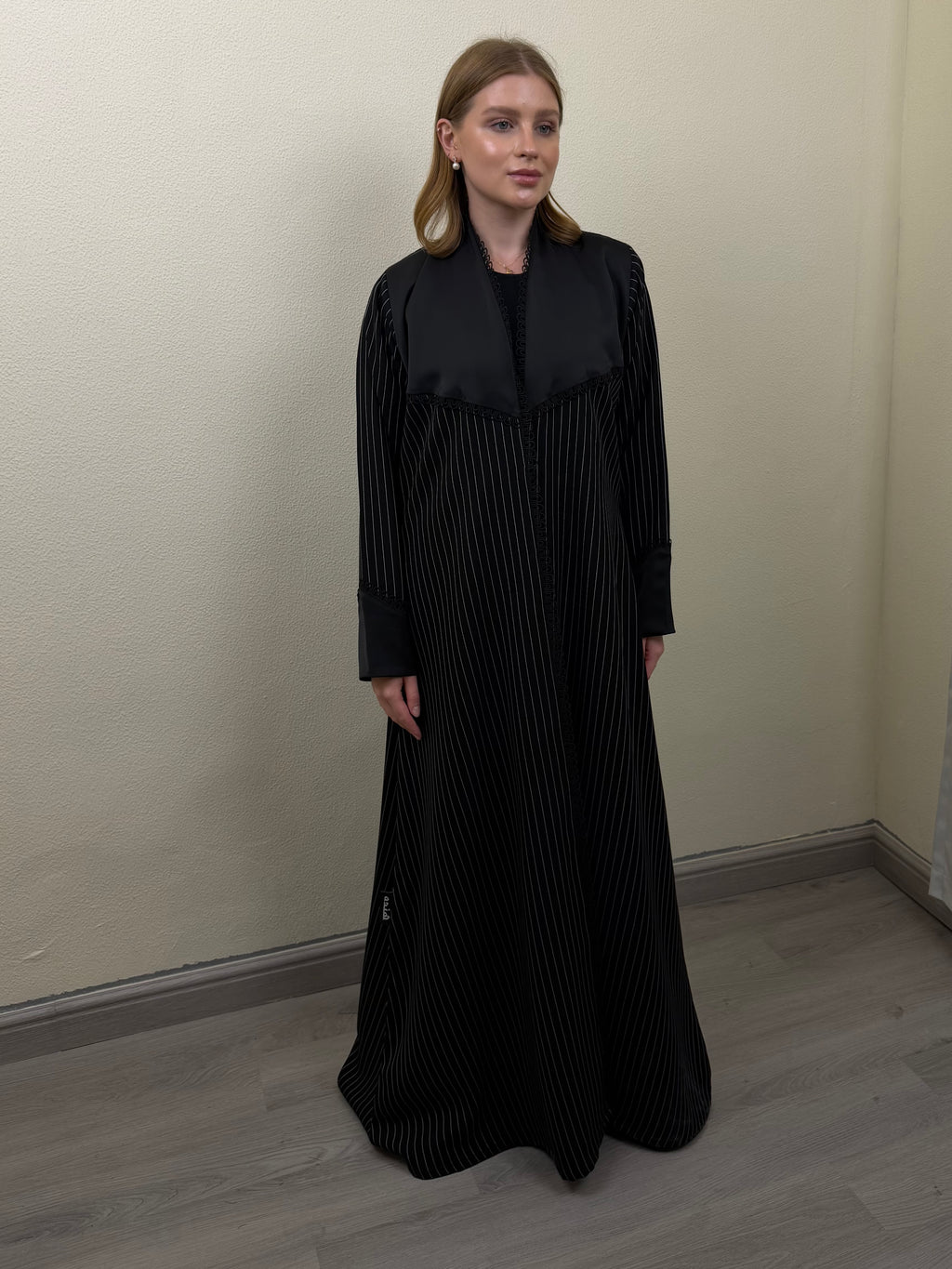 Black & White Line Abaya