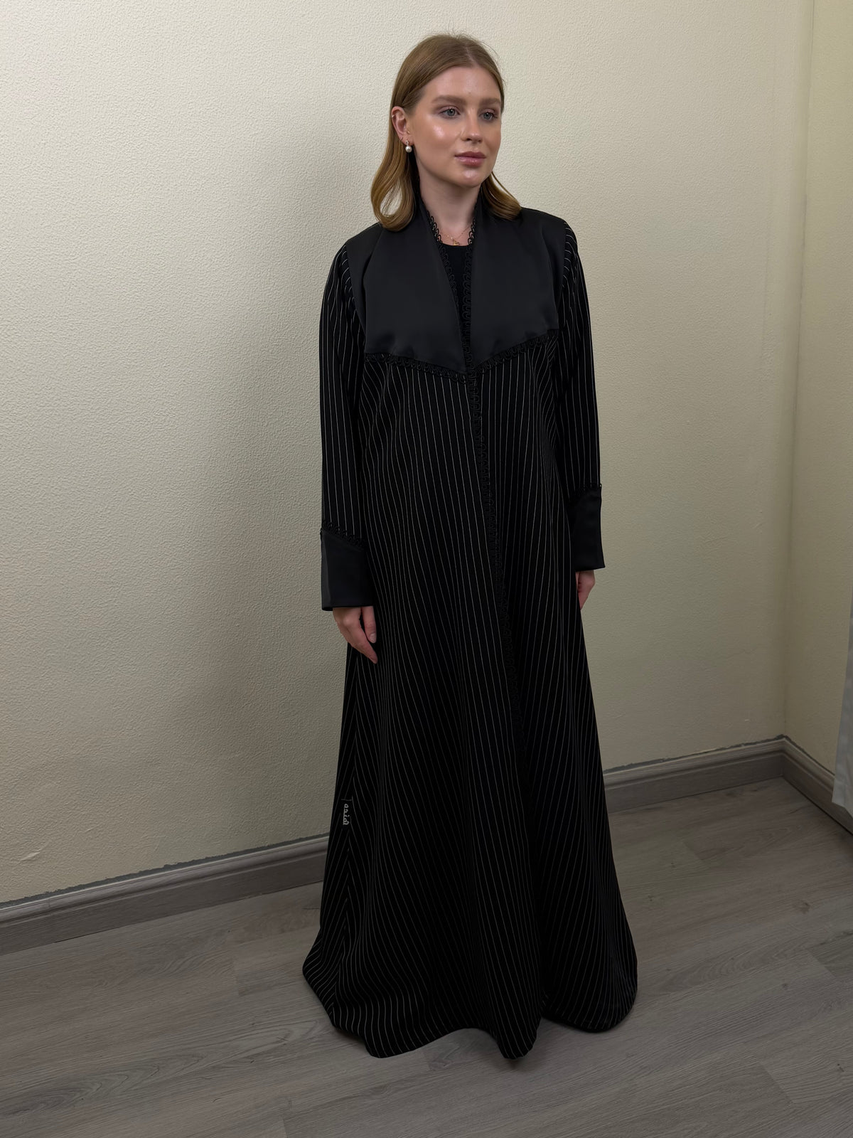 Black & White Line Abaya
