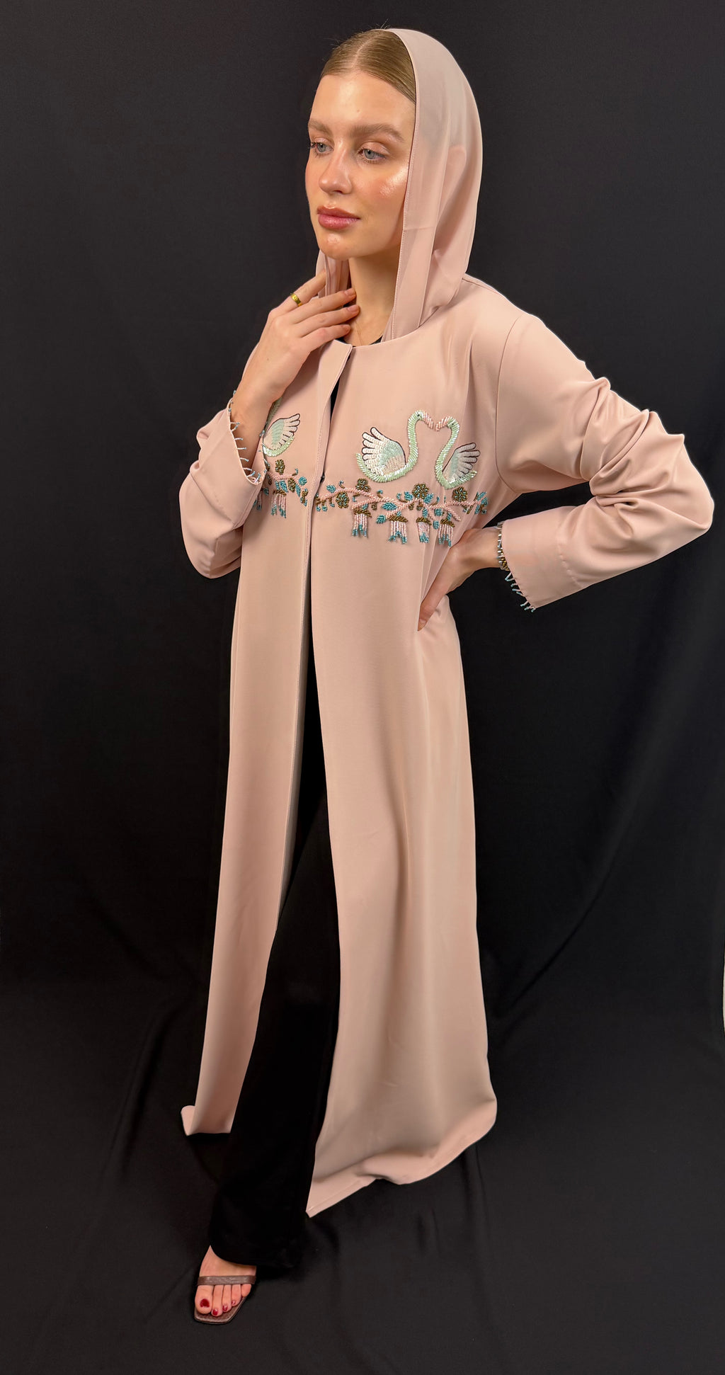 Swan Heart Abaya