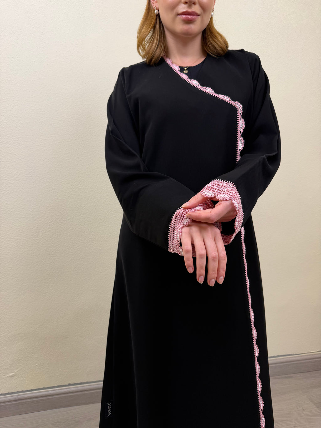Barbie Blush Abaya