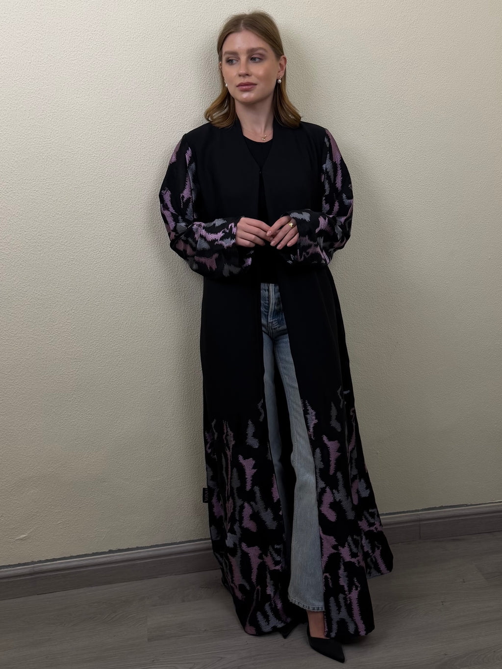 Plum Thread Abaya