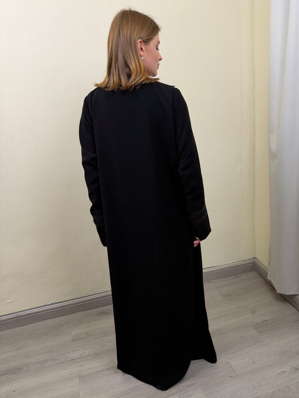 Heart Glow Abaya