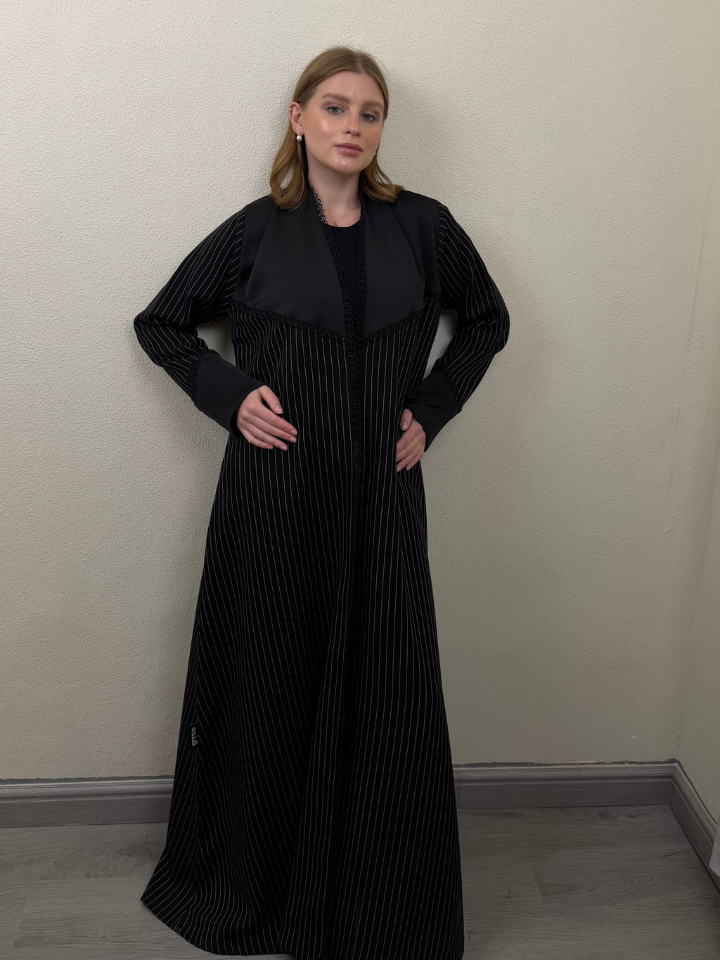 Black & White Line Abaya