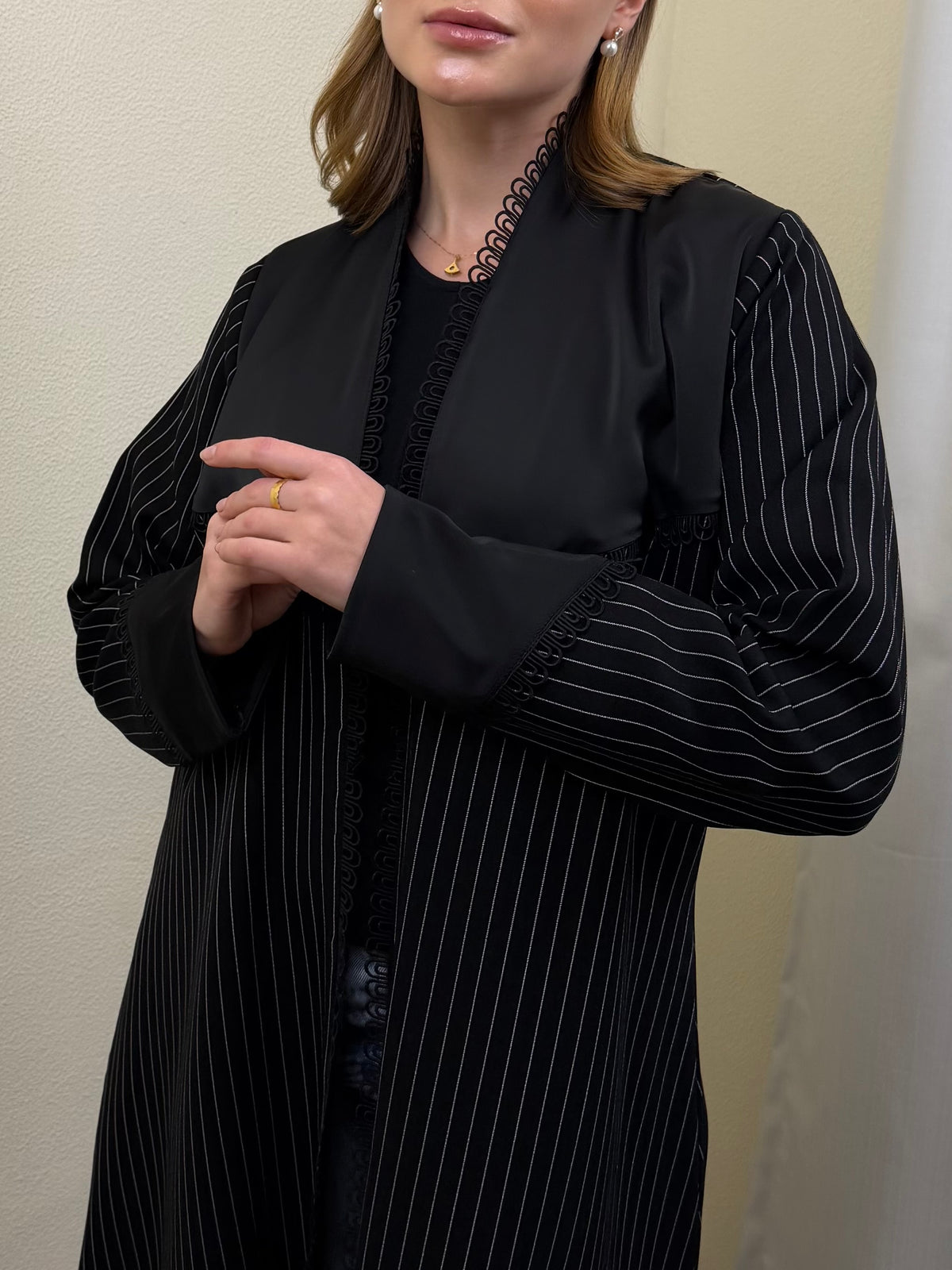 Black & White Line Abaya