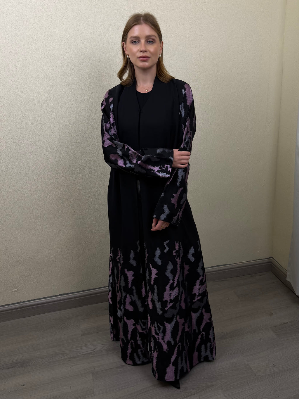 Plum Thread Abaya