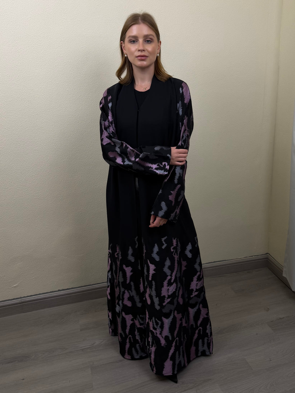 Plum Thread Abaya