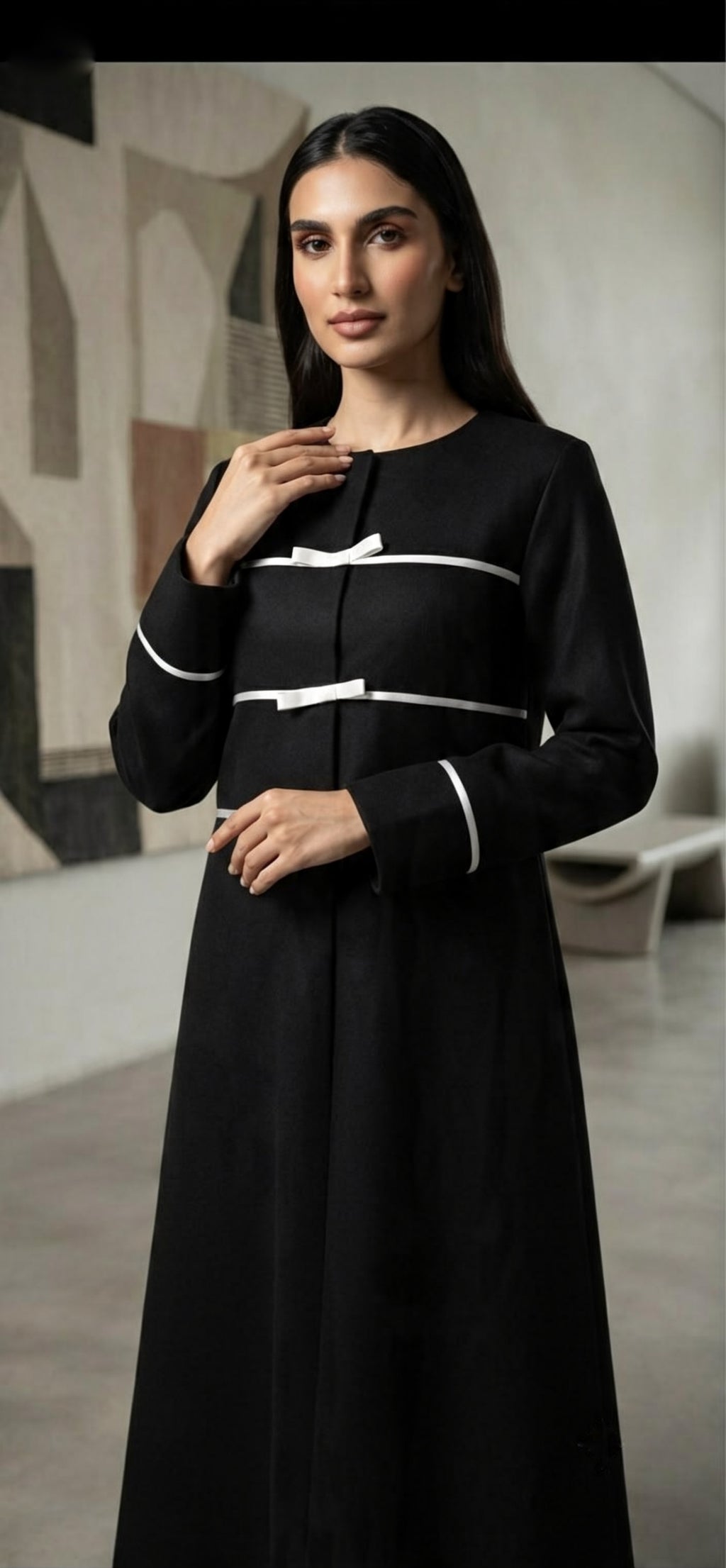 The Bow Abaya