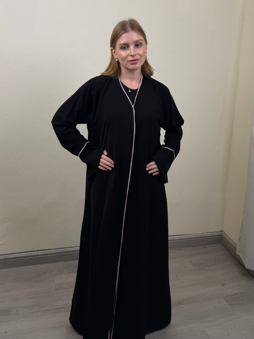 Rosy Touch Abaya