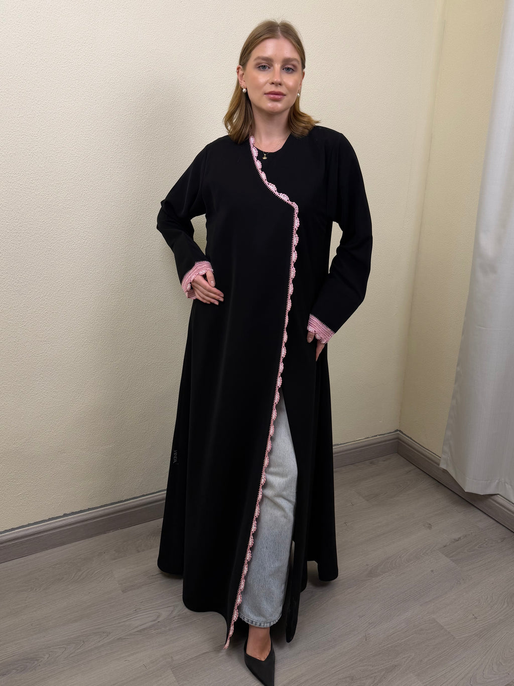 Barbie Blush Abaya